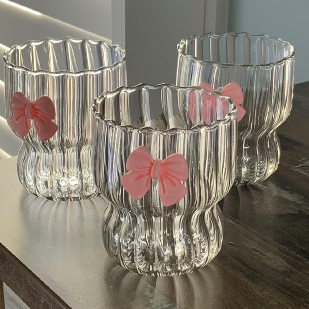 Clear Glass Vases/Tealight Holders with Raised  Pink Bows Set of 3